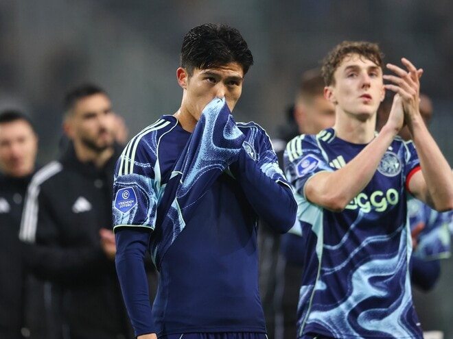 「怪我？大丈夫だよね？」「トラウマが蘇る」デュエル完勝の圧巻プレー披露も…冨安健洋の途中交代にSNS騒然「マジで心臓に悪いことやめて」