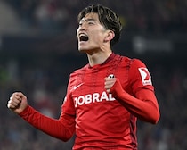 森保J合流前に決勝弾をお膳立て。南野＆久保が不在の代表でシャドーを担えるだけの頼もしさ。フライブルク鈴木唯人の進化とは？【現地発】