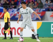 「ただいま！」WEST最下位クラブが名古屋からMFとDFを獲得！「苦しい状況だと思いますが精一杯戦いたい」