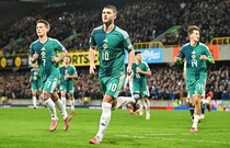 「期待がかかっているのは明らかにイタリアだ」“上昇気流”の69位が目ざす、強豪の12年ぶりW杯帰還阻止。57位差を跳ね返せるか