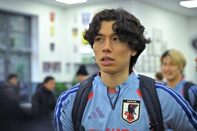 「もちろん悔しい」「焦りはある」優勝の立役者が…出番激減の日本代表MFがまさかの苦境に本音「プレミアリーグだな…」
