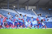 19歳MFは４日連続の欠席…日本代表がスコットランド戦の前日練習を実施