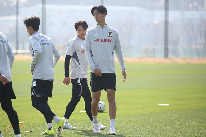 192センチもまだまだ伸び盛り。神戸の大型CB山田海斗が大岩Jデビュー戦の手応えを胸に韓国戦へ「自分の良さを出してアピールしたい」【U-21日本代表】