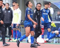 足裏で危険なタックル→著しい反則行為に該当すると判断。川崎戦で一発退場の町田FWの処分が決定