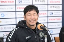 開幕８連敗のJ３クラブが、48歳指揮官と契約解除「全ては私に責任があります」。新監督就任も発表