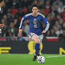 なぜ“聖地”で歴史的勝利を飾れたのか、イングランドを混乱させた鎌田大地のゲームメイク【日本代表／現地発】