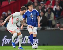 鎌田も主張「現代サッカーでは推進力がすごく大事」。イングランド戦で日本代表が示した“高速２シャドー”の可能性