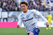 「美しい弾道」「らしいゴラッソ」カットインからズドン！ G大阪、快勝に導く27歳アタッカーの“美弾”にファン歓喜「そのゴールを待ってたんだよおおお」