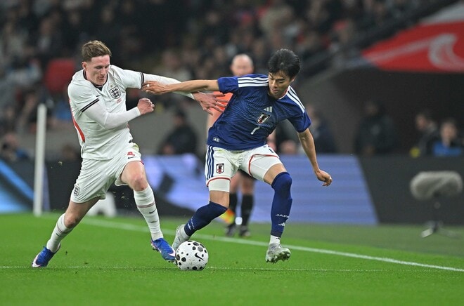 「三笘をここまで潰すか」正直“ひどかった”日本戦のイングランド代表で最も印象に残った23歳MF「なぜプレミアの下位クラブでプレーしているのか」【現地発】