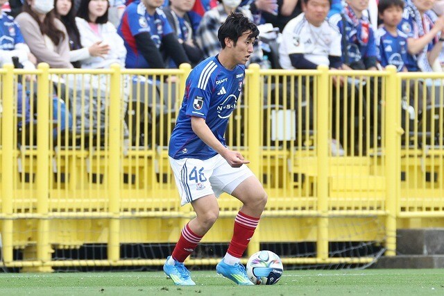 リーグ戦は実に約10か月ぶりの出番。プロ２年目の18歳・浅田大翔がさらなる飛躍を誓う「上の人たちからポジションを奪い取って活躍したい」【横浜FM】