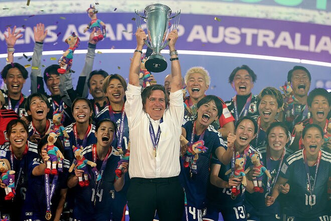 「ここまで残酷なことをするのか」「衝撃の決別」“29－１”でなぜ？ 日本サッカー界の電撃発表に韓国メディアは唖然「異例の決断に誰もが驚いている」
