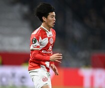 「簡単には出られない」ドイツ１部で出場時間が徐々に増加。24歳MFの“現在地”「『あいつを出したら勝つ』という印象が残れば…」【現地発】