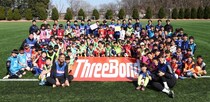 元日本代表のふたりが男女12０名の小学生を指導！ 「KAMAMOTO Football Festival in 八王子」レポート