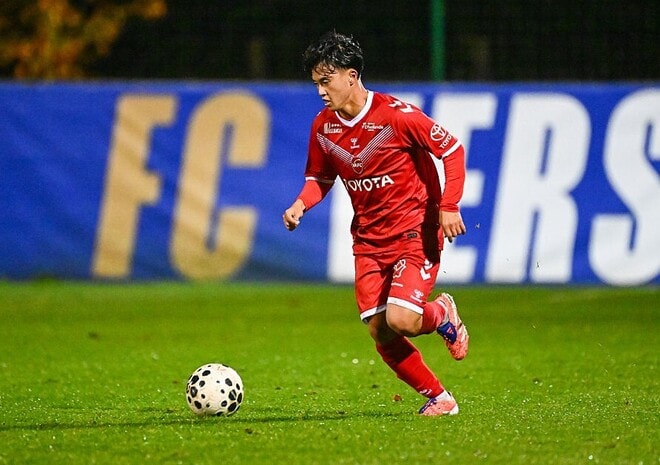 「なんですと」欧州からもたらされた悲報　19歳の“怪物”日本人FWが無念の今季終了…来季はプレミア行きの可能性「一日も早く元気になって」