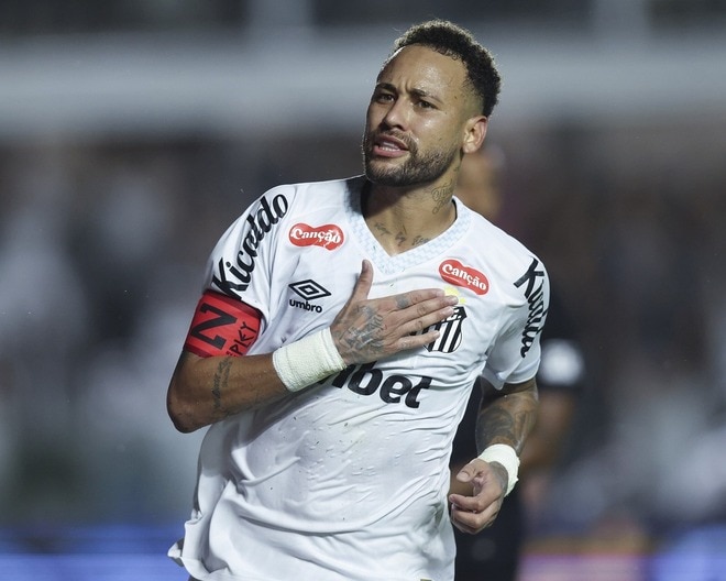 ネイマールにアメリカ行きの可能性。MLSクラブが代理人と接触。「予備的な話し合いを始めた」と米大手メディアが報道