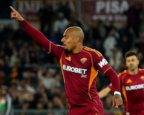 「日本は止められるか...」「厄介だな」W杯で対戦するオランダ代表の27歳FWが圧巻ハット！「やべえな」「異次元すぎる」など脚光