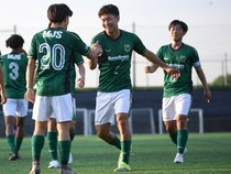 元日本代表の父とバルサBでプレーする兄を持つ、フットサル一家の次男坊。東京Vユース期待の原田爽潤はなぜサッカーの道を選んだのか