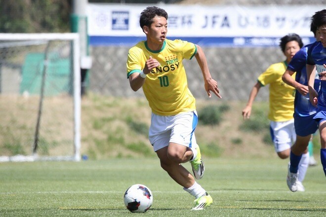 古き良き時代の“ヨミウリ”の匂いを纏った帝京の10番が面白い! ヴェルディ育ちのレフティ渡辺莉太が誓う高校ラストイヤーでの飛躍