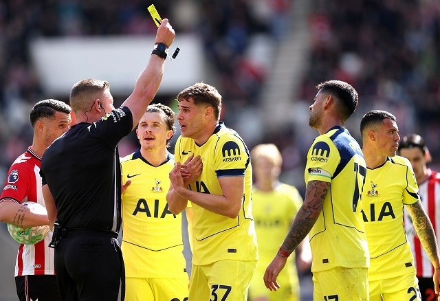 「悲惨だ。ここまで酷くなるなんて」大惨事のトッテナムをOBが酷評!降格の可能性は90%と指摘「残留の要素が見当たらない」