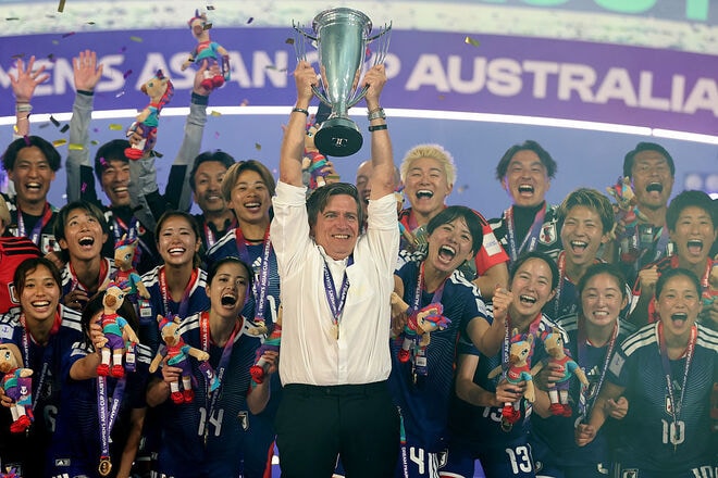 「自由奔放な性質を好まなかった」日本サッカー界の“衝撃決定”に海外大手紙も驚愕「彼らには理解できなかった」