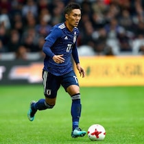 「泣くわ」「まだまだできそう」現役引退を発表したばかりの元日本代表FWが古巣を訪問！「侍みたいな髪型やな」などファン反応