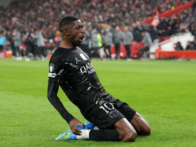 「理不尽」「止められない」昨季のバロンドーラーが貫禄の２発！ 前回王者を４強に導く活躍ぶりにファン感嘆「両利きって普通に異質」【CL準々決勝】