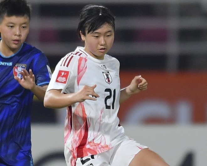 今大会なんと５点目！ ヤングなでしこに飛び級参戦の17歳逸材、中国戦で鮮烈FK弾！【U-20女子アジア杯】