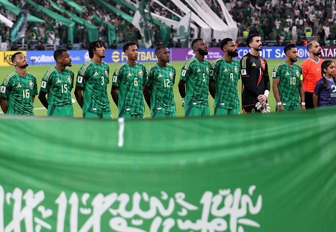 「え！」「なに考えてる？」W杯２か月前、西アジアから飛び込んできた“衝撃の一報”にネット騒然！「謎ムーブすぎる」「時間無いのに」