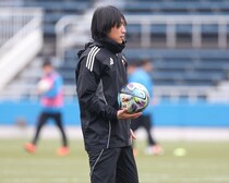 中村俊輔は森保ジャパンに何をもたらすか。個々の能力を引き出すアプローチ。熱心で親身な指導に期待したい