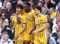 「凄すぎて笑いしか出ん」「とんでもない」森保Jエース、敵将として再会した恩師の前で衝撃のゴラッソ！ただ負傷交代…「マジで心配」