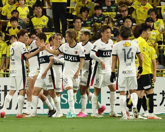 EAST首位の鹿島が３連勝！ 津久井の一発レッドで数的不利も、優磨の決勝弾で柏に１－０勝利