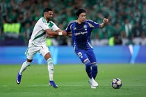一進一退の決勝戦！ 町田、前半は連覇狙うアル・アハリ・サウジに互角の０－０！ 守護神・谷の“神セーブ”も【ACLE】