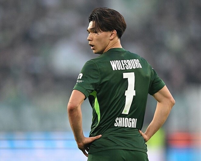 「出せよ」「笑えない」3月に日本代表デビューの21歳FWがまた“出番なし”で懸念の声「出場時間激減してる」