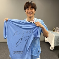 「プレミアや欧州１部からオファーがあった選手も…」英２部コベントリーはなぜ25年ぶりに昇格できたのか。日本人MFが語る“最大の要因”　来季は通用する？地元記者は現実的「フィジカルレベルは格段に上がる」【現地発】