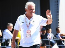 「日本サッカー史上最高の選手」「また会えて本当に嬉しい」ジーコが再会を報告！激エモ２ショットにファン熱狂