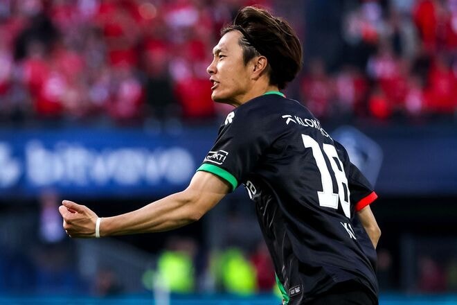 「誰よりもその言葉は忘れていない」厳しい逆風にあって日本代表FWが噛み締める“決意の言葉”。「決め切りたかった…まだまだ甘い」【現地発】