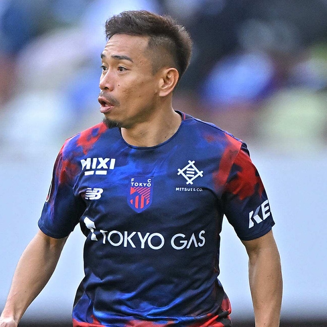 39歳・長友佑都が53日ぶりに復帰──「W杯専用エンジン」発動でアピールなるか【日本代表】