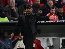 「ルール自体は理解できるが…」ファイナル進出を逃したバイエルン、パリSG戦のジャッジにコンパニ監督が憤慨！「ナンセンスでくだらない」【CL】