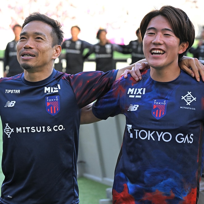 森保監督は東京ダービーで先発出場した長友佑都と佐藤龍之介をどう評価したのか【日本代表】
