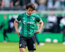 「なぜもっと彼を使わなかったのか」昨年日本代表デビューの25歳FWがドイツで４戦３発！半年で名門“放出”→これまでの冷遇に現地苦言「監督は起用を望んでいないようだった」