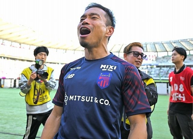 「スタッフと現場で多少ズレが起きる。ピッチ内で解決できる選手がいるのはすごく重要」元日本代表が長友佑都の選出を語る。注目選手は２人挙げる