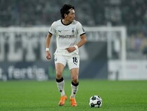 「不振なパフォーマンスの報いを受けた」昨季ブンデスで二桁得点達成も…26歳日本人FWの“W杯落選”を独メディアが報じる「気持ちを整理するには時間がかかるだろう」
