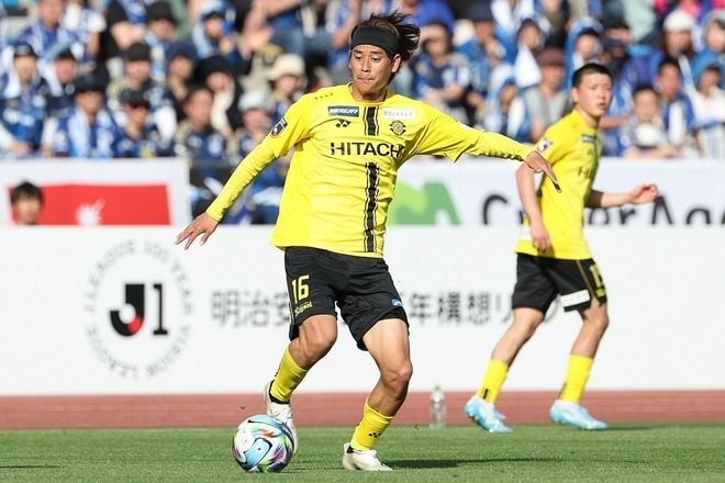 「納得しているかといったら…」古巣相手に決勝弾→HTで交代。柏の汰木康也が滲ませた悔しさ「また次の試合につなげられたらなと」