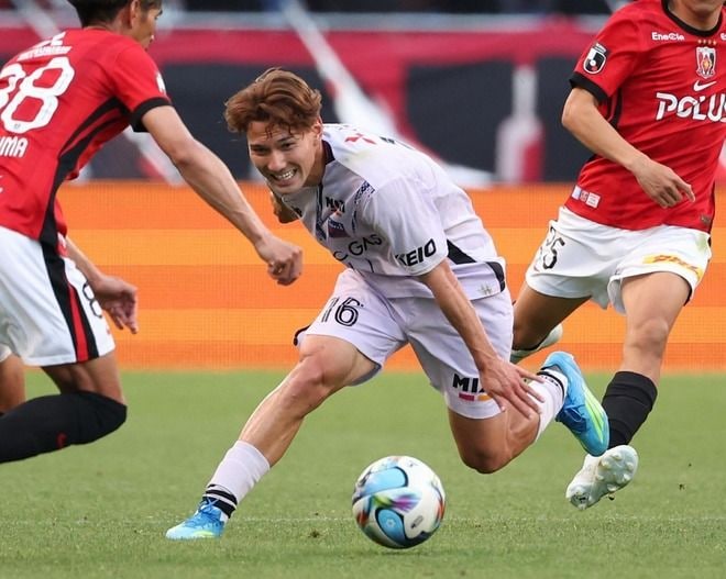 パリ五輪出場→北中米W杯メンバー“ゼロ”の衝撃。当人たちはフランス大会以降で初の事象をどう受け止めているか