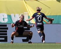 鹿島がEAST１位を決める！ 荒木＆師岡弾で２－０快勝、敗れた千葉は最下位が確定