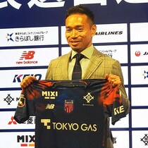 「ちょっとこう…」５大会連続W杯メンバー選出の長友が大きな話題となった“涙の理由”を説明「世界中に反響があったみたいで」【日本代表】