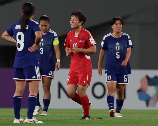 「10番がすごい。すごかった」元なでしこ岩渕真奈も感嘆。北朝鮮のエースは日本戦で圧巻４発、得点王＆ MVP受賞「おぼえておきます」【U-17女子アジア杯】