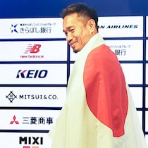 「次のW杯を目指すと言ったら結構な人に笑われた」それでもたどり着いた５度目の大舞台──長友佑都の異常性と読めない未来【日本代表】