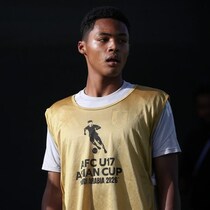 U-17アジア杯優勝まであと２勝。主将就任が転機に…前回大会の悔しさを知る元砂晏翔仁ウデンバが示した成長の跡【現地発】
