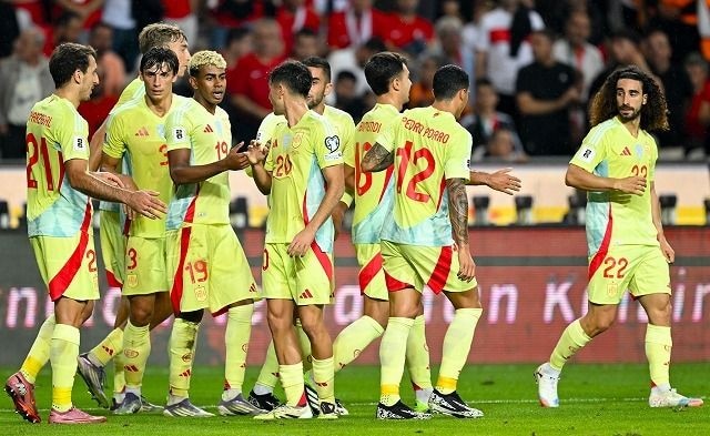 「フランスだけはダメだ」薄れゆく宿敵アルゼンチンへの敵意…W杯を前にブラジル人記者が激白！“真の優勝候補”は？「絶対に対戦したくないのはスペイン」